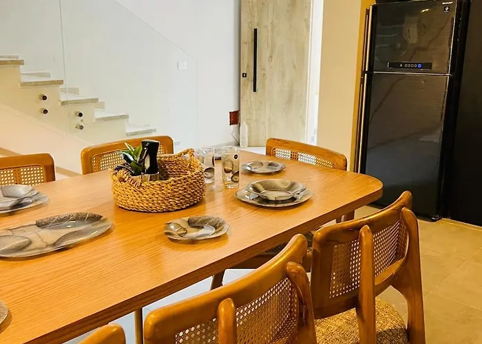 شاليه Boho-chic Beachfront Ain Sokhna, Garden *
