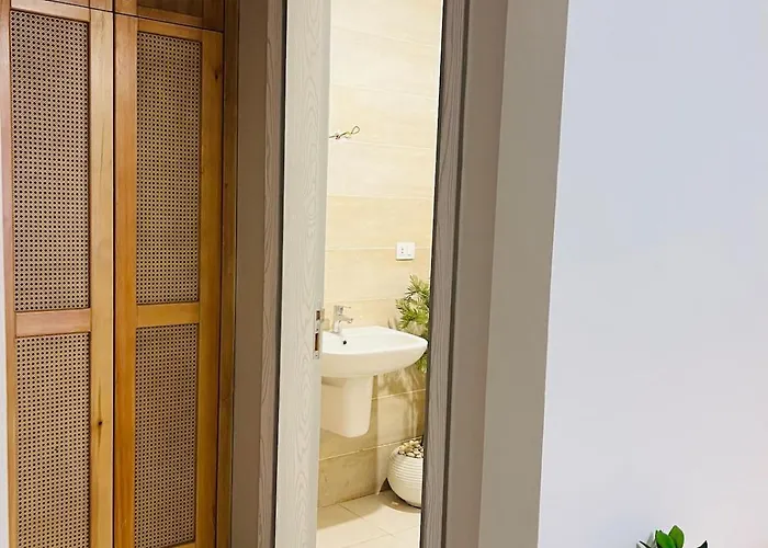 Boho-chic Beachfront Ain Sokhna, Garden شاليه *