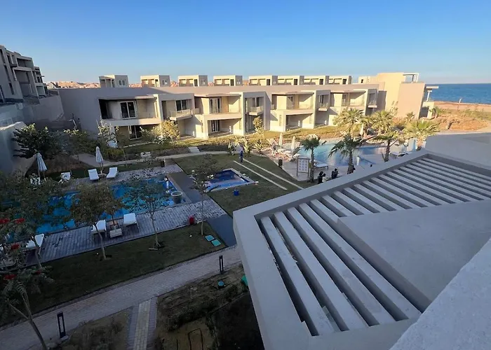 Boho-chic Beachfront Ain Sokhna, Garden عين السخنة